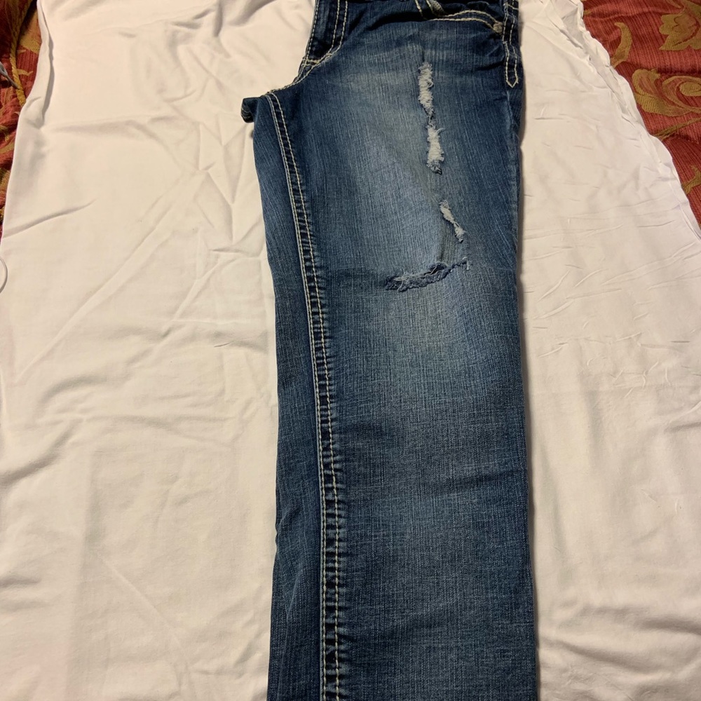 Capris - Picture 2 of 3